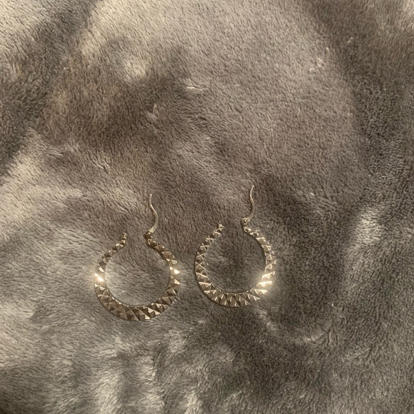 OPEN for VARIETY of Earrings SET, or split up! Your choice! - Picture 5 of 6